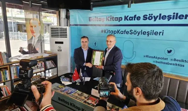 Beşiktaş Belediyesi Beltaş Kitap Kafe'de Saygı Öztürk'ü ağırladı