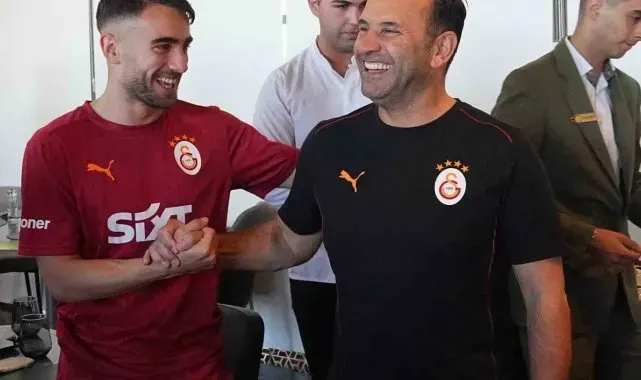 Galatasaray'da Okan Buruk'un doğum günü kutlandı