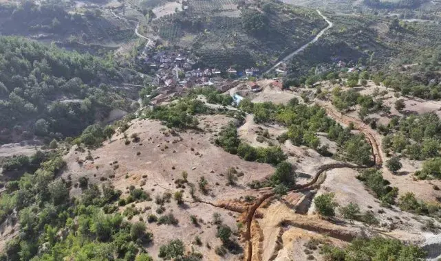 Demirci Yiğitler'de 30 yıllık su sorunu çözüldü