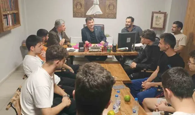 Milletvekili Öztürk, üniversite öğrencileri ile buluştu