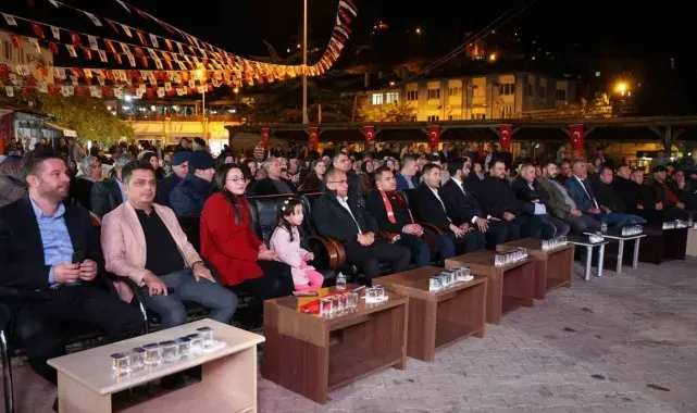 Saimbeyli'nin kurtuluşu Uğur Işılak konseri ile kutlandı