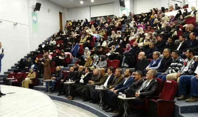 Kütahya'da "Helal Gıda ve Boykot" konulu konferans