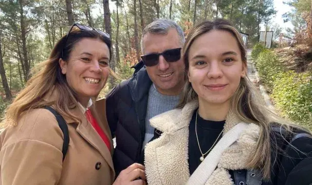 Annesi kenti güzelleştiriyor, kızı rekorlar kırıyor