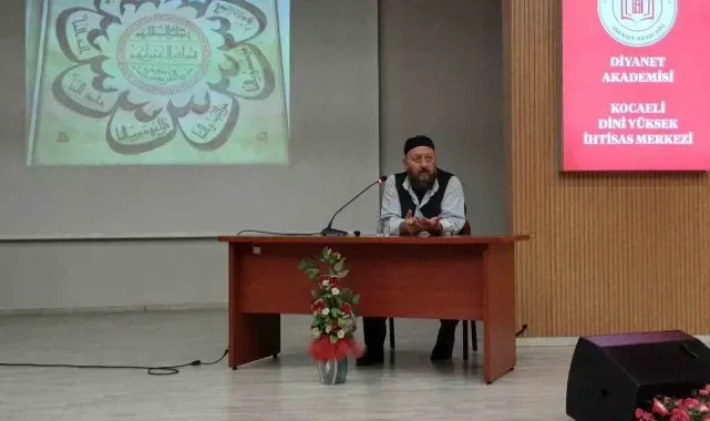İslam'ın ilk yıllarından günümüze hüsn-i hat sanatı