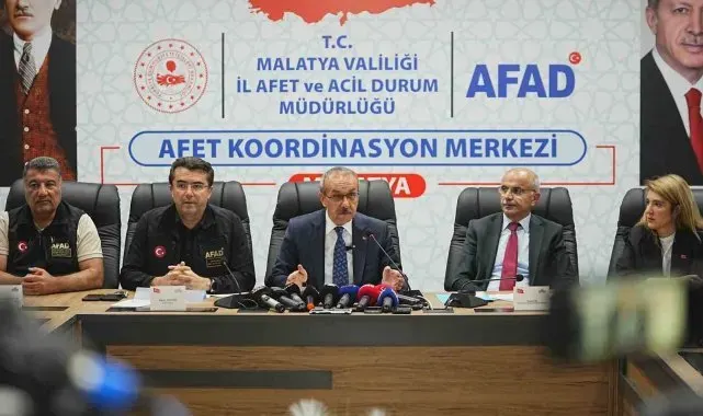 Malatya Kale depreminde 249 kişi kaçarken yaralandı