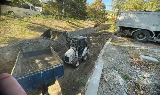 Söke Belediyesi'nden Yenikent Deresi'nde kapsamlı çalışma