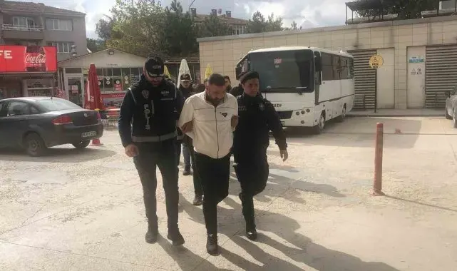 Bursa'da tefeci çetesi çökertildi