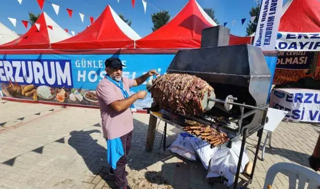 Erzurum'un yöresel lezzetleri Konya'da görücüye çıktı