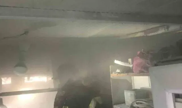 İskenderun'da konteyner yangını