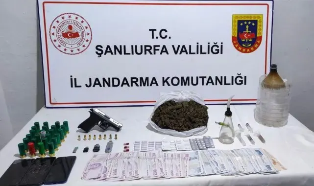 Siverek'te uyuşturucu madde ve silahlar ele geçirildi