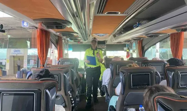 Ordu'da yolculara emniyet kemeri uygulaması yapıldı