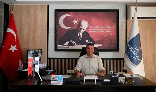 Kuşadası Belediyesi Zabıta Müdürlüğü'nde bayrak değişimi