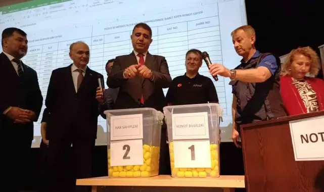 Düzce'de afetzedeler yeni konutlarına kavuştu