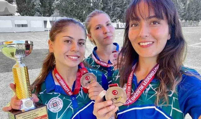 Büyükşehir Okçuları Türkiye Şampiyonu oldu