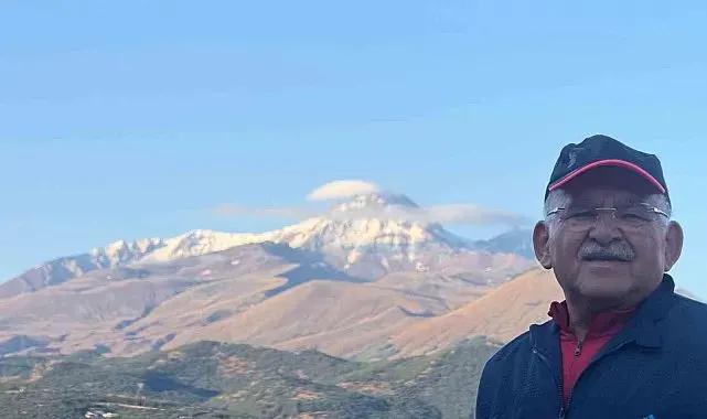 Başkan Büyükkılıç, Erciyes'e kar yağdığını duyurdu