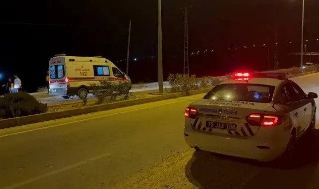 Kilis'te motosiklet devrildi: 2 yaralı