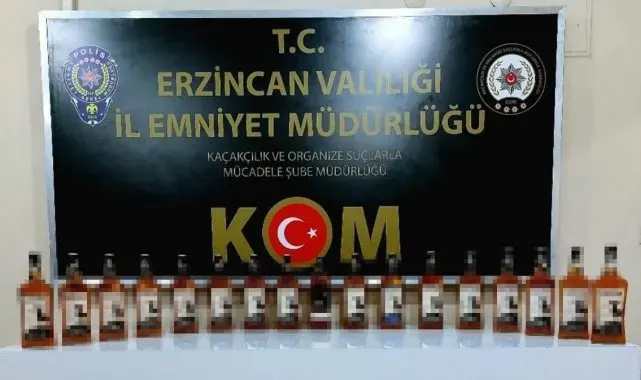 Erzincan'da 17 şişe kaçak içki ele geçirildi
