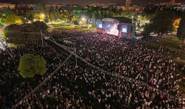 İEF'de Çim Konserleri rüzgarı esecek