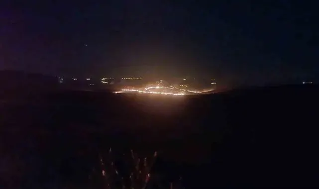 Siirt'te anız yangını: 8 bin dönüm arazi zarar gördü