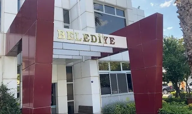 Seferihisar'ın tutuklu eski Belediye Başkanı'nın makam sürücüsü gözaltına alındı