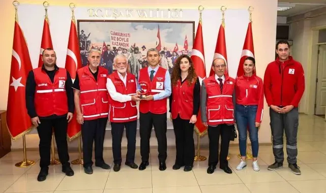 Vali Aktaş, hayırlı olsun ziyaretlerini kabul etti