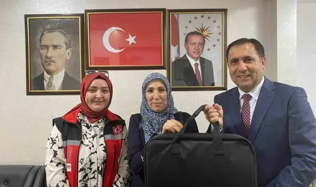 İl Müdürü Türkoğlu'ndan kırtasiye desteği