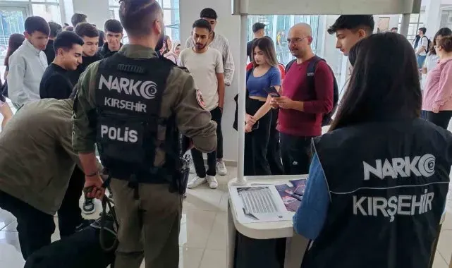 Kırşehir polisi, 'Biliyorum Güvendeyim' projesini hayata geçirdi