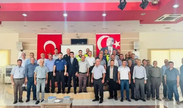 Bozdoğan'da okul servis şoförlerine güvenlik eğitimi verildi