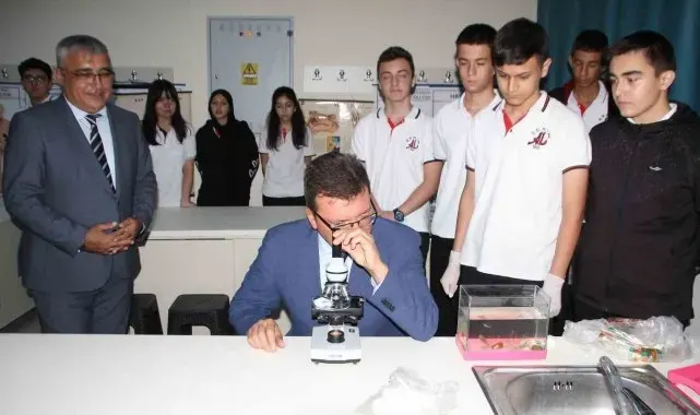 Serik'te hayırsever firmadan fen lisesine 3 laboratuvar
