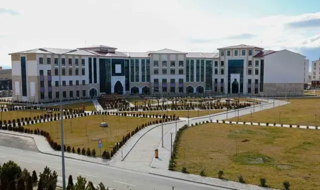 NÖHÜ Tıp, 106 Devlet Üniversitesi Tıp Fakültesi Arasında 9'uncu Sırada