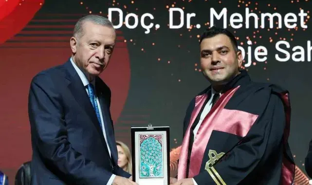 ERÜ'ye Cumhurbaşkanı Recep Tayyip Erdoğan'dan ödül