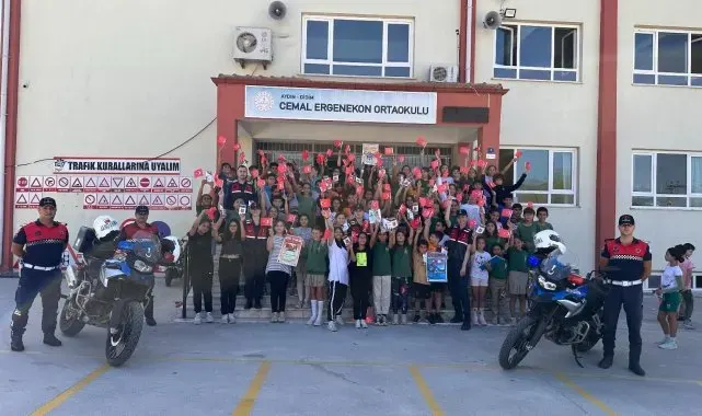 Jandarma Didimli öğrencileri bilgilendirdi