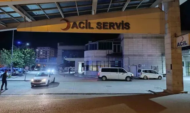 Siirt'te yol yapım çalışmasında iş kazası: 2 yaralı