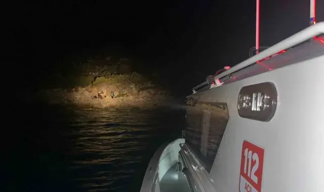 Marmaris Oğlan Boğuldu Koyunda 4 düzensiz göçmen kurtarıldı