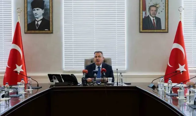 Vali Elban'dan İzmir için korkutan yapı stoku açıklaması