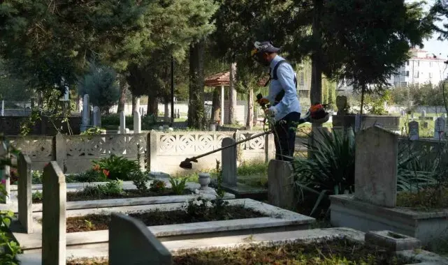 Mevsime uygun bakım çalışmaları yapılıyor
