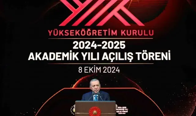 Cumhurbaşkanı Erdoğan: "Gençlerimizi modern popüler kültürün insafına terk edemeyiz"