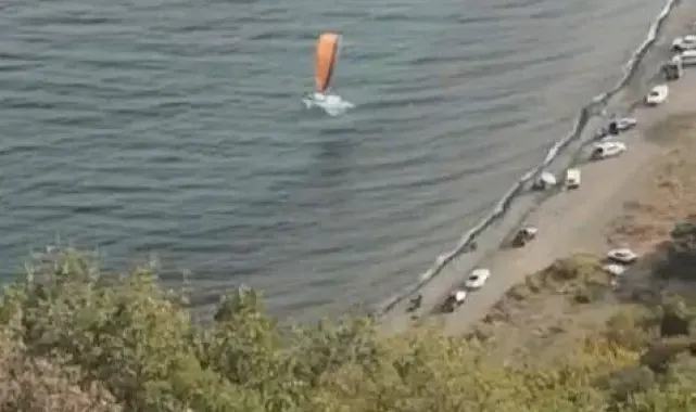 Tekirdağ'da korkulu anlar: Paraşütçü sahile 5 metre kala denize yumuşak iniş yaptı
