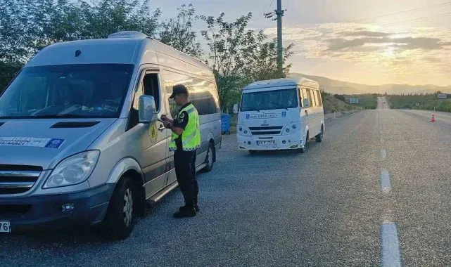 Karacasu'da okul servisleri denetlendi
