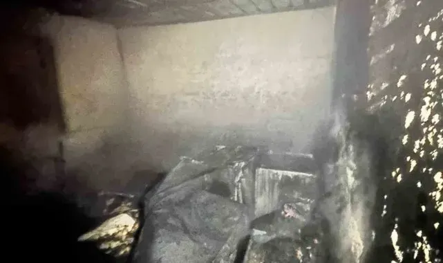 Tarsus'ta bir evde çıkan yangında maddi hasar meydana geldi