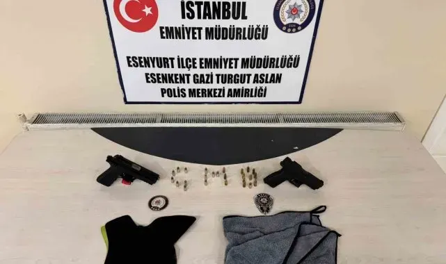 Çalıntı motosikletle silahlı saldırıya hazırlanan 2 şahıs yakalandı