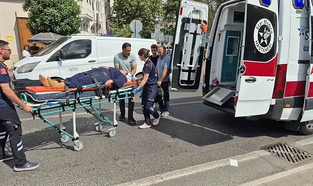 Tekirdağ'da yolun karşısına geçmeye çalışan kadına otomobil çarptı