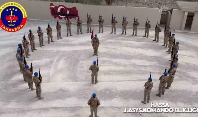Jandarma komandolardan gururlandıran yemin