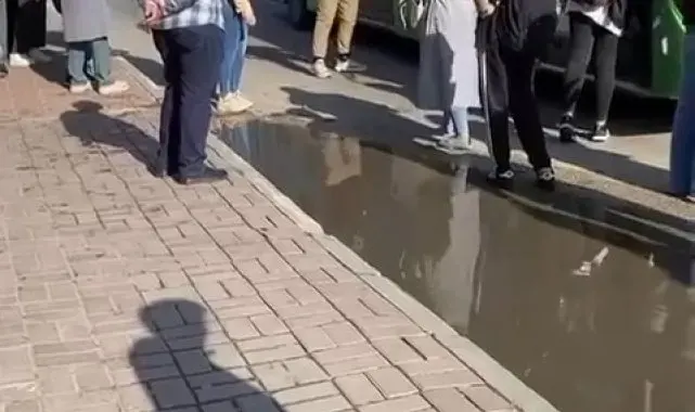 Bursa'da yolcuyla tartışan belediye otobüs şoförü inat edip gitmedi