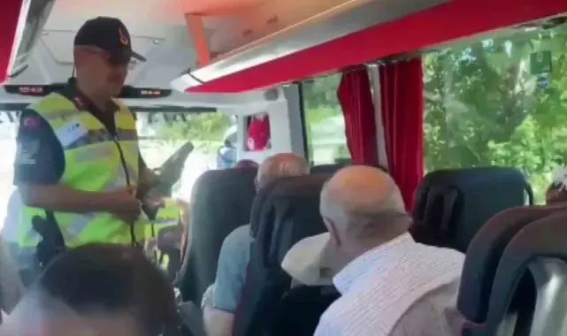 Jandarma trafikte göz açtırmıyor