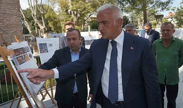 Ayasofya'da cumhuriyet tarihinin en kapsamlı restorasyonu hız kesmiyor