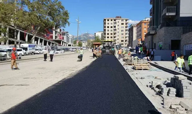 Kahramanmaraş'ta kentsel tasarım alanlarında ulaşım çalışması