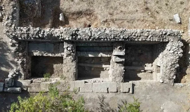 2 bin 400 yıllık Alexandria Troas Antik Kenti'nde 2 bin yıllık temiz su iletim hattı bulundu