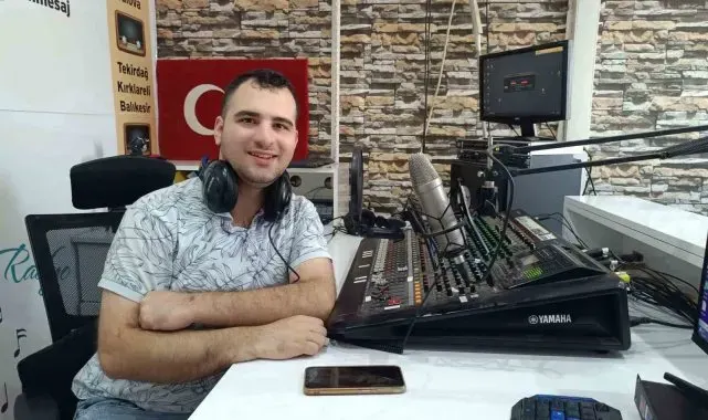 Onun sesi tüm engelleri aşıyor