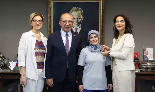 Temizlik işçisinden örnek davranış